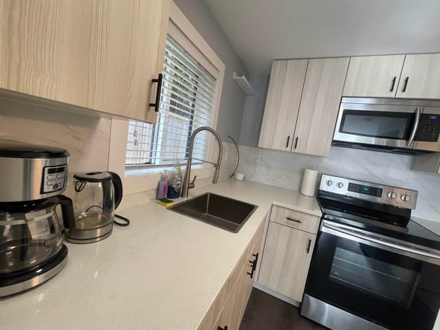 House for rent in Vancouver, Vancouver East, 3124 Graveley Street, 263199912 | Realtylink.org
