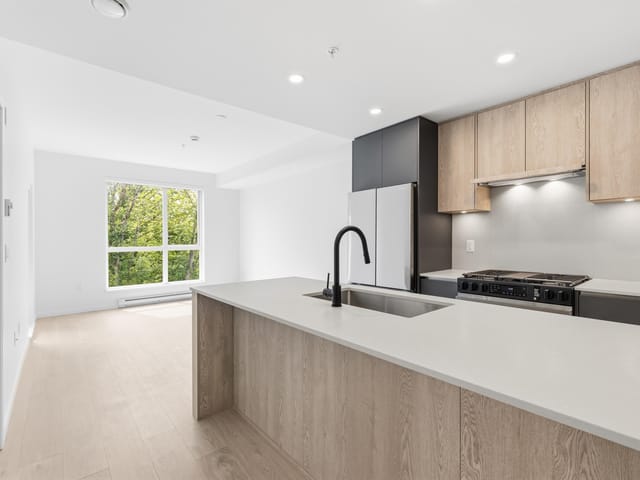 Apartment for sale in Surrey, Cloverdale, 107 19577 65b Avenue, 263199930 | Realtylink.org