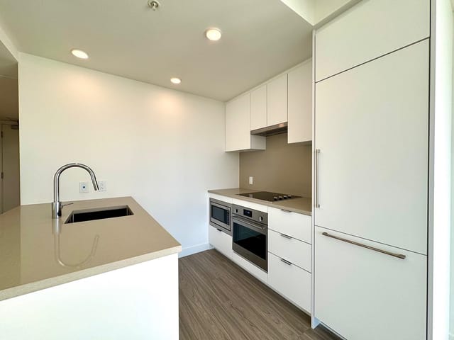Apartment for rent in Surrey, North Surrey, 1303 13675 107 a Avenue, 263199974 | Realtylink.org