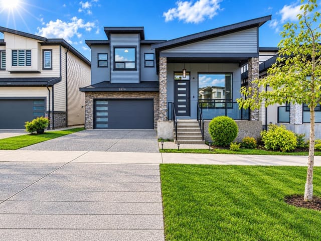 House for sale in Surrey, Surrey, 5929 140b Street, 263200058 | Realtylink.org