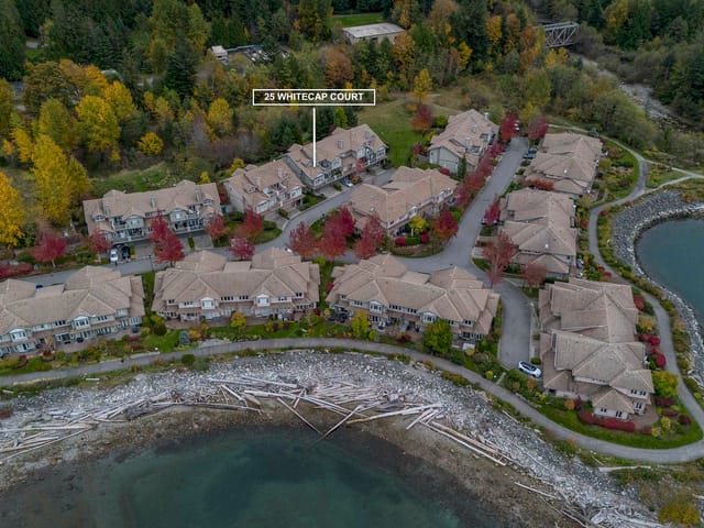 Townhouse for sale in Furry Creek, West Vancouver, 25 Whitecap Court, 263200266 | Realtylink.org