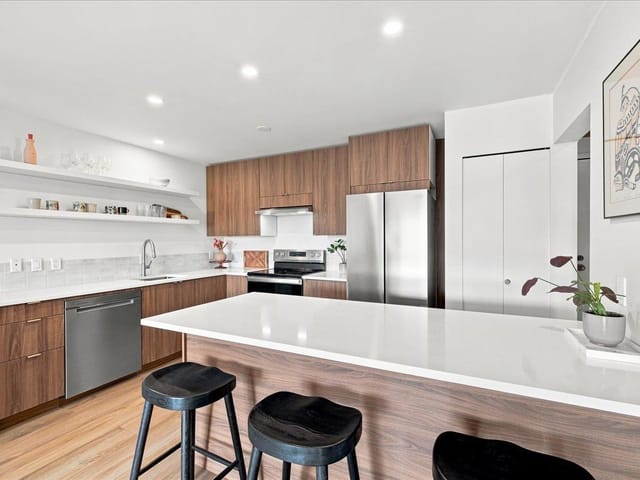 Apartment for sale in North Vancouver, North Vancouver, 207 236 W 2nd Street, 263200273 | Realtylink.org