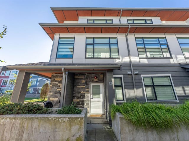 Townhouse for rent in Delta, N. Delta, 1 8447 115 Street, 263200321 | Realtylink.org