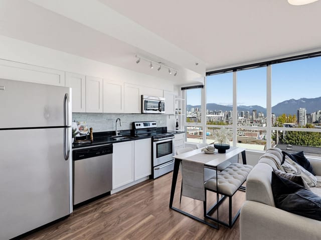 Apartment for sale in Vancouver, Vancouver East, 409 2511 Quebec Street, 263200455 | Realtylink.org