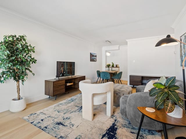 Apartment for sale in Vancouver, Vancouver West, 313 2025 W 2nd Avenue, 263200460 | Realtylink.org