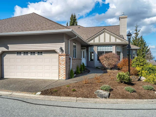 Townhouse for sale in Surrey, South Surrey White Rock, 98 2533 152 Street, 263200466 | Realtylink.org