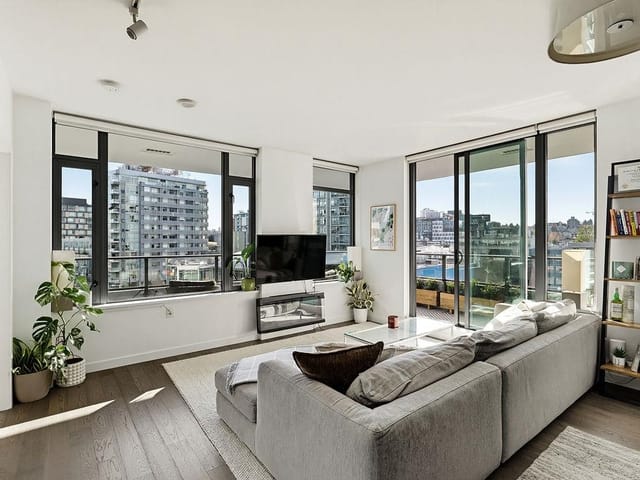 Apartment for sale in Vancouver, Vancouver East, 703 1688 Pullman Porter Street, 263200467 | Realtylink.org