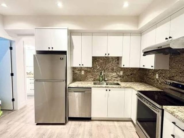 House for rent in North Vancouver, North Vancouver, 418 E 12th Street, 263200604 | Realtylink.org