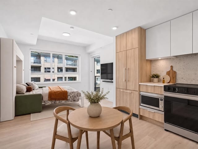 Apartment for sale in North Vancouver, North Vancouver, 312 1616 Lloyd Avenue, 263200615 | Realtylink.org