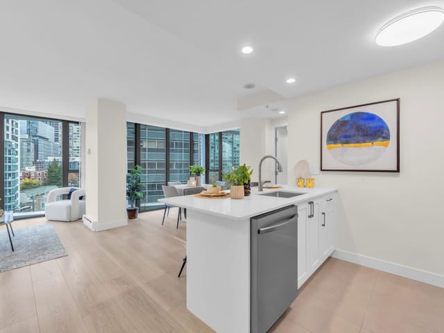 Apartment for sale in Vancouver, Vancouver West, 909 1331 W Georgia Street, 263200680 | Realtylink.org