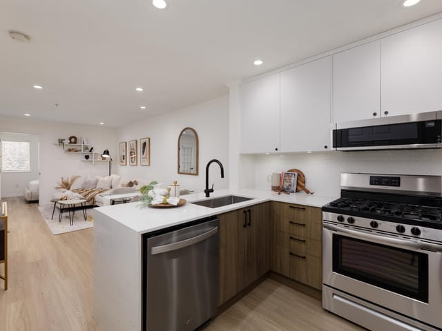 Apartment for sale in Vancouver, Vancouver East, 688 E 16th Avenue, 263200737 | Realtylink.org