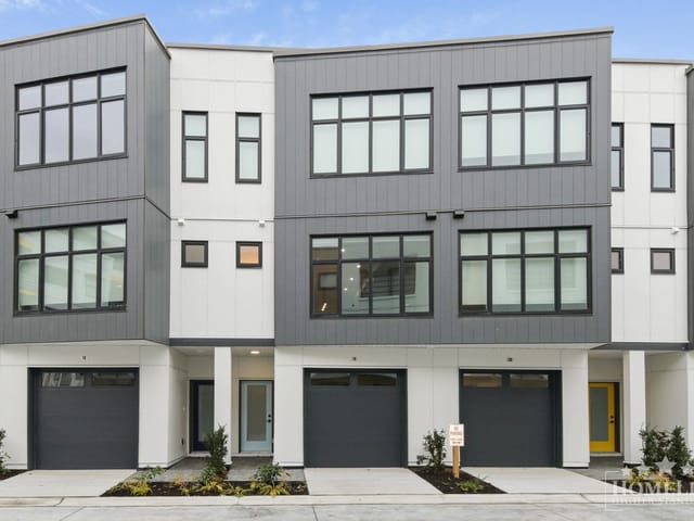 Townhouse for rent in Surrey, South Surrey White Rock, 19 177 175a Street, 263201027 | Realtylink.org
