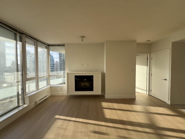 Apartment for rent in Burnaby, Burnaby South, 4808 N Hazel Street, 263201047 | Realtylink.org