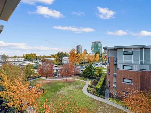 Apartment for sale in Burnaby, Burnaby East, 414 7058 14th Avenue, 263201085 | Realtylink.org