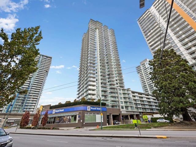 Apartment for sale in Vancouver, Vancouver West, 2806 8131 Nunavut Lane, 263201097 | Realtylink.org