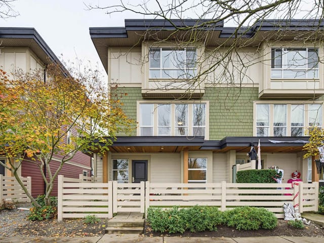 Townhouse for sale in Surrey, Cloverdale, 17 19477 72a Avenue, 263201165 | Realtylink.org