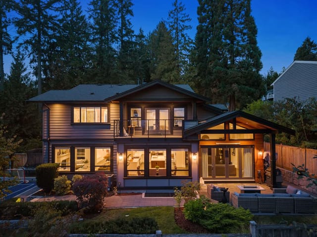 House for sale in North Vancouver, North Vancouver, 433 E Queens Road, 263201319 | Realtylink.org