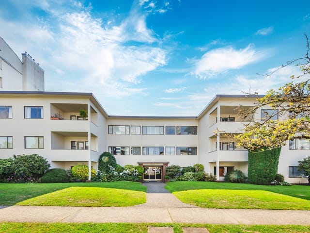 Apartment for sale in Vancouver, Vancouver West, 105 2250 W 43rd Avenue, 263201341 | Realtylink.org