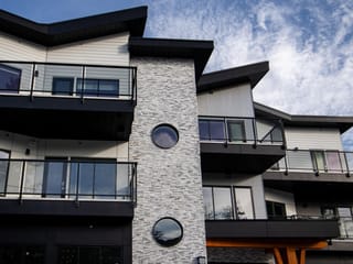 Apartment for sale in Nanaimo, 301 4474 Wellington Rd, 967559 | Realtylink.org