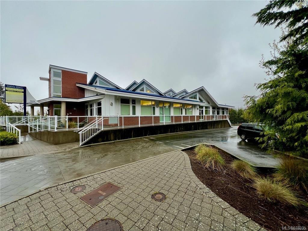 Office for sale in Nanaimo, 103 1629 Townsite Rd, 978035 | Realtylink.org