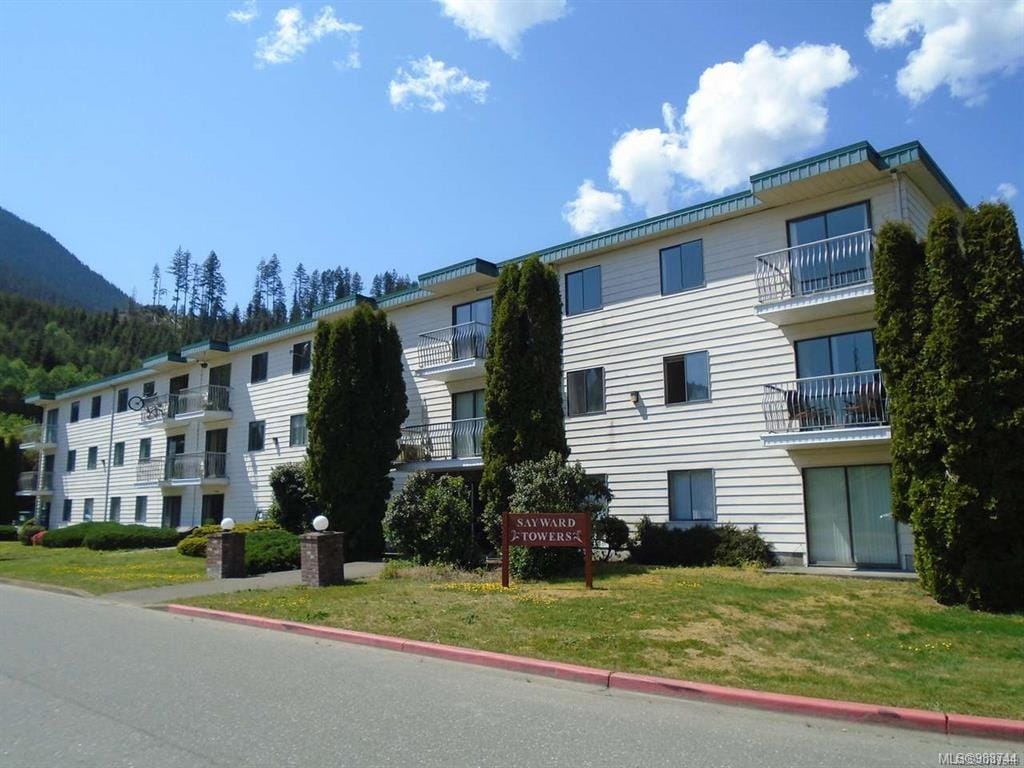 Apartment for sale in Sayward, 205 611 Macmillan Dr, 988744 | Realtylink.org