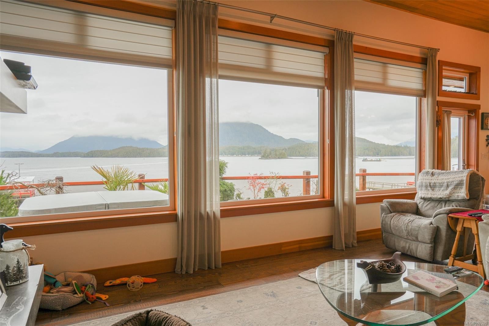 Commercial property for sale in Tofino, 300 Main St, 992320 | Realtylink.org