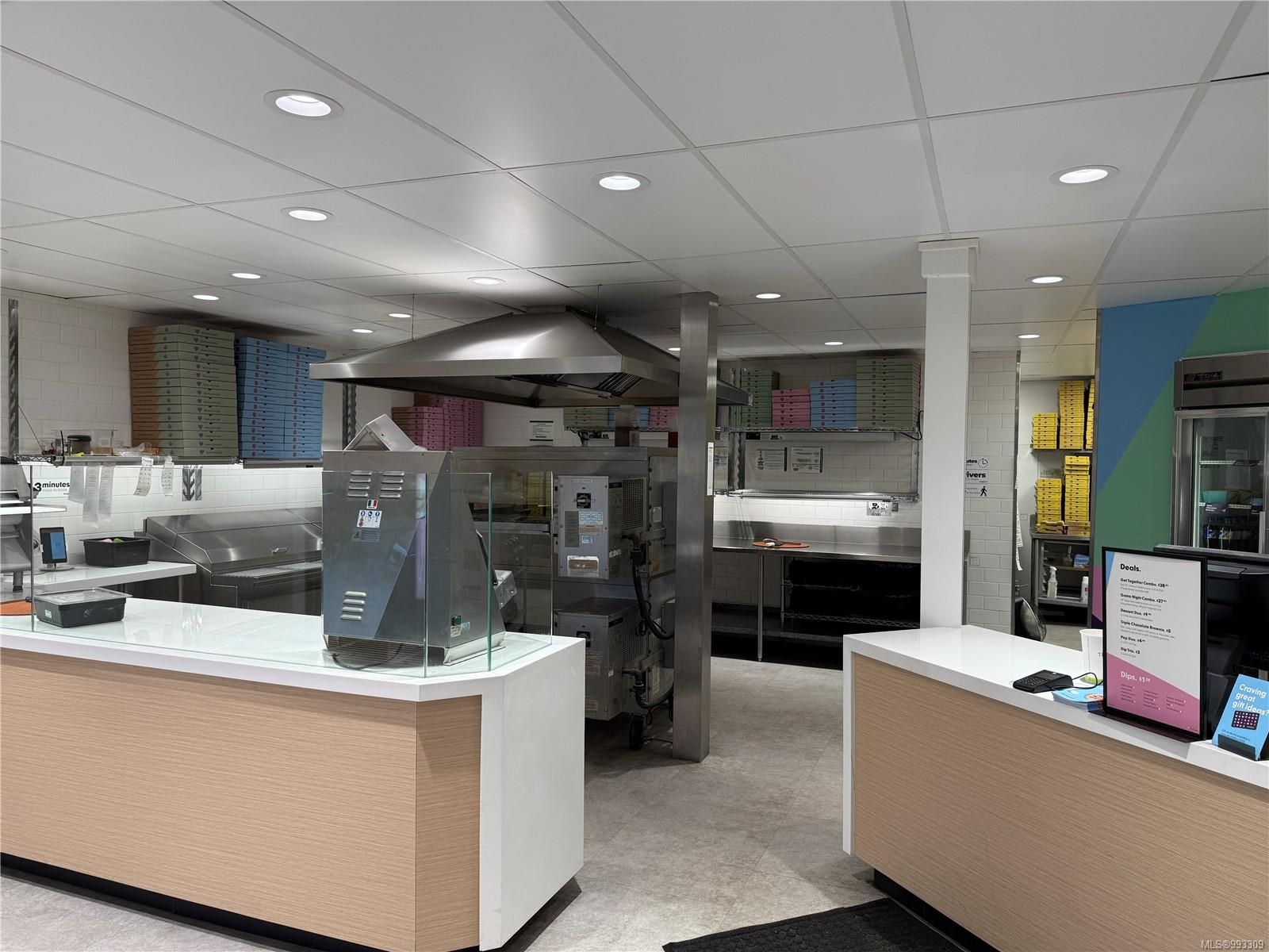 Business for sale in Saanich, 5 3690 Shelbourne St, 993309 | Realtylink.org